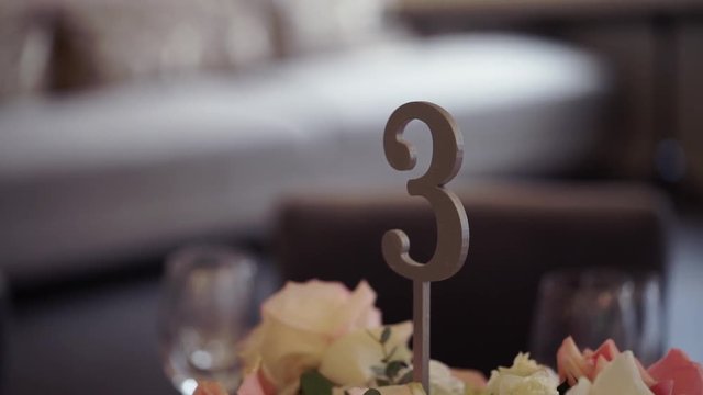 Wedding table in restaurant decoration number 3