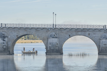 pêcheur pont de mâcon