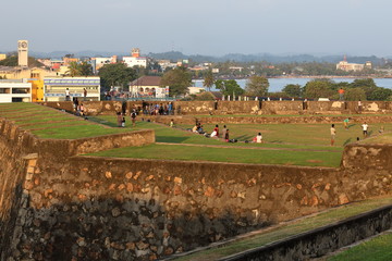 Sonnenuntergang und Abendstunden in Galle