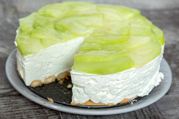 Melon Cream Cake