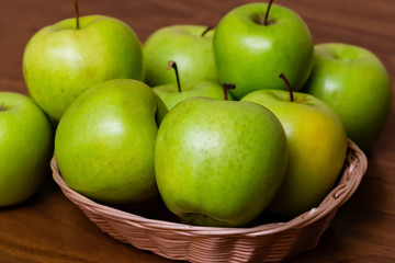 green apples