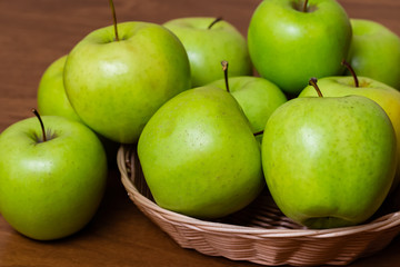 green apples