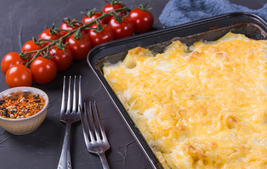 Gratin with potato and chicken