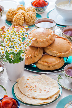 Traditional Tatar pastry - belesh, elesh, echpochmak, Chak-Chak, kystybyi, smetannik