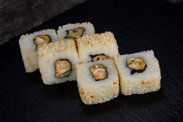 Japanese roll with prawn