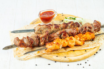 Grilled meat kebab mix