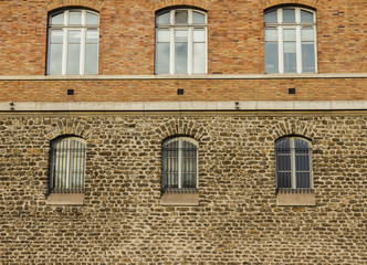 Pictures of a building in an Urban inviroment 