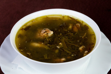 Sorrel soup with meat