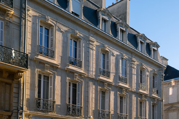 Fototapeta na wymiar Beautiful architecture in Rue Thiers, Reims, Champagne, France