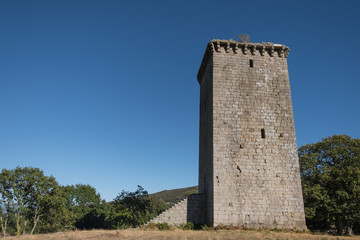 Torre medieval de Porqueira en la comarca de A Limia, Ourense. Galicia. Espa&ntilde;a.