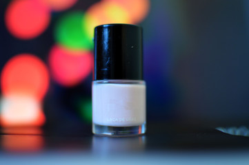 Pinta uñas rosa