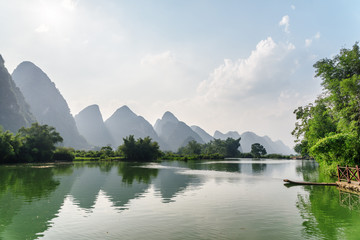 Scenic view of the Yulong River and karst mountains, Yangshuo