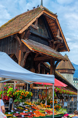 Verkaufsstände an der kapellbrücke in Luzern