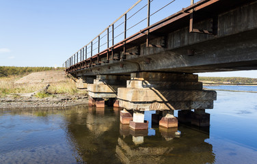 Old bridge, technology of the last century.