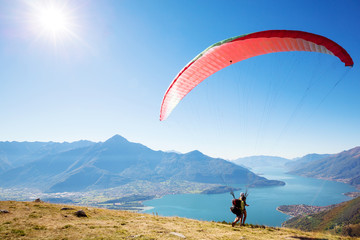 Parapendio - Volo in tandem sul Lago di Como (IT) © Silvano Rebai