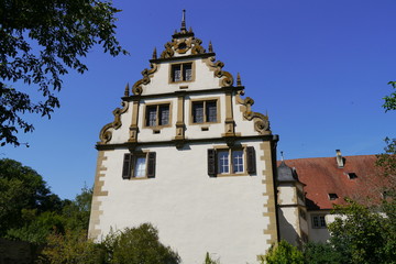 Fototapeta na wymiar Renaissancegiebel mit Volunten und Obelisken Kloster Schöntal