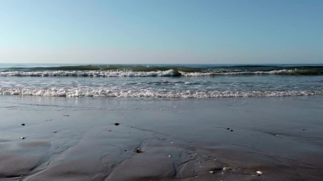 Oleaje en las playas de Islantilla, en Huelva, Espa&ntilde;a.
