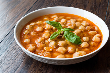 Turkish Food Chickpeas with Meat. / Etli Nohut.