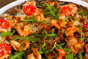 Pizza with prawns