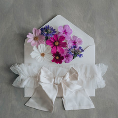 Fototapeta na wymiar Colorful Wildflower Floral Envelope 