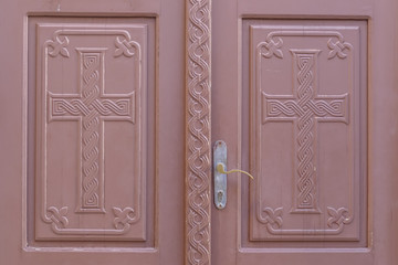 Alte massive Holztür