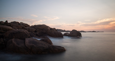 Cote de granit rose Ploumanc'h Cote d'Armor Bretagne France © jujud3100