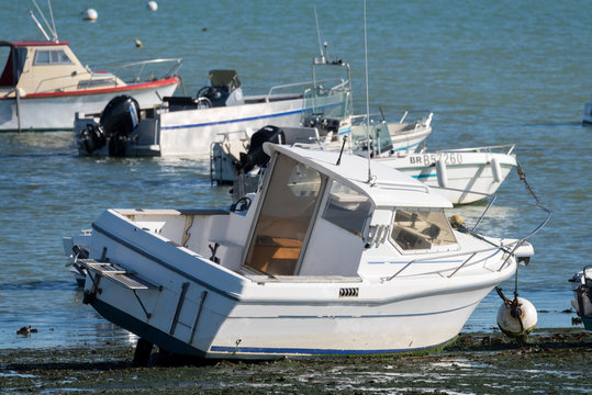 รูปภาพAnglerboot – เลือกดูภาพถ่ายสต็อก เวกเตอร์ และวิดีโอ98 | Adobe Stock