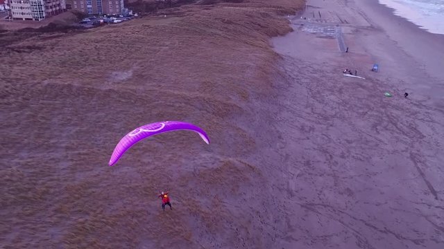 Really nice Drone/Aerial (VLOS) flight, shooting some parapenters/soarders in sunrise. Location The Netherlands
Shot was made by a profesional drone pilot.