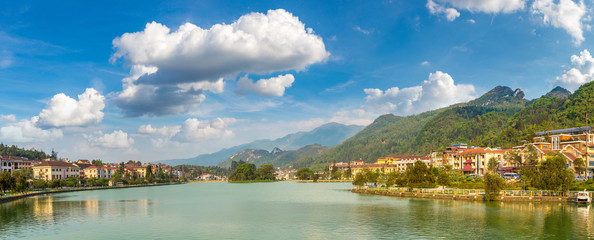Fototapeta na wymiar Lake in Sapa, Vietnam