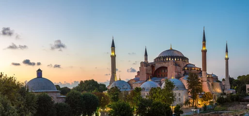 Fototapeten Ayasofya-Museum (Hagia Sophia) in Istanbul © Sergii Figurnyi