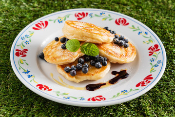 pancakes with blueberries © Maksim Shebeko