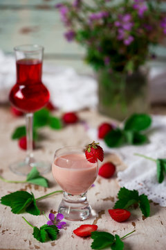 strawberry cream liqueur.style vintage. selective focus