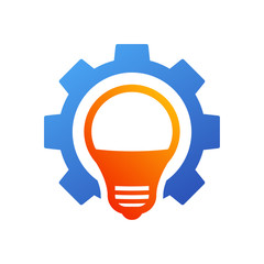 Icono plano bombilla led en engranaje en naranja y azul
