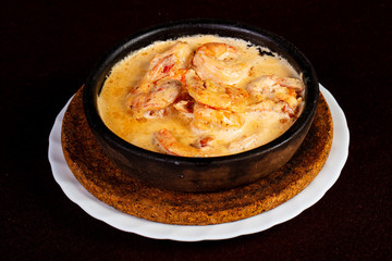 Baked prawn in cream sauce