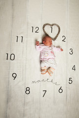 Baby ist ein Monat