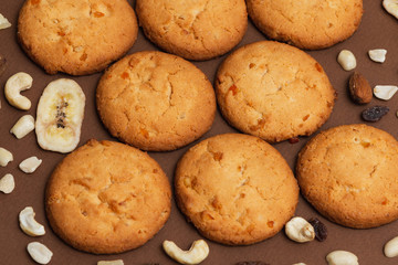 cookie with nuts