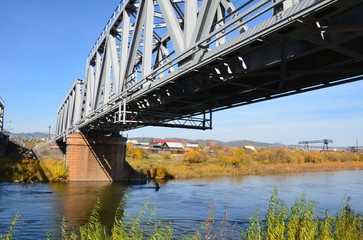 Obraz premium Train bridge on the right side
