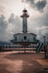 Faro del puerto de Tarragona, Cataluña.