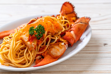 lobster spaghetti with shrimp egg