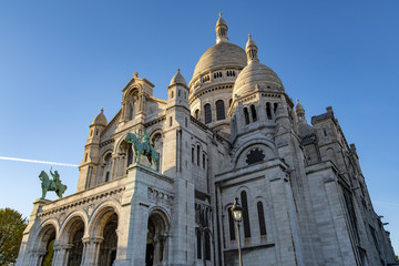 Fototapeta na wymiar Sacre-Coeur, Paris, Basilica of the Sacred Heart , Montmartre, Paris, France