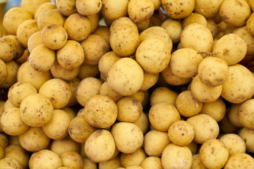 pile of fresh potatoes
