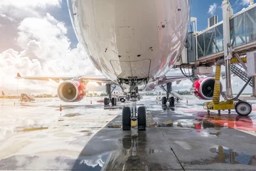 Zelfklevend Fotobehang Airplane being preparing ready for takeoff in international airport © tonefotografia