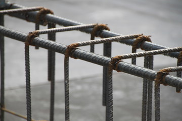 Ch&acirc;ssis armature b&eacute;ton