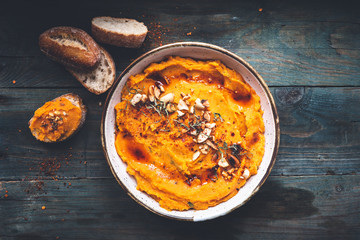 Houmous épicé de Courge Butternut pour l’ Automne