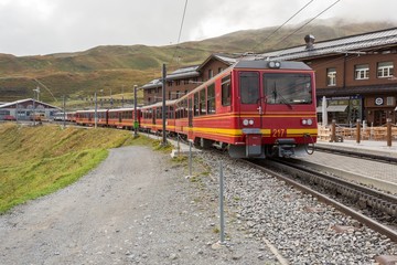 Train à Kleine Scheidegg