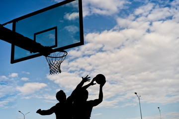 Streetball players silhouette