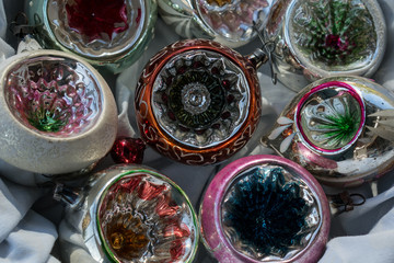 Alte Christbaumkugeln, Handarbeit, Glasbläserei, aus Lauscha, Ex DDR, Thüringen