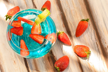 bebida de fresa fresca