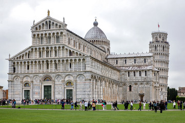 leaning tower of pisa