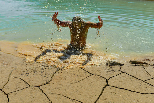 action to draw attention to drought, thirst and environmental changes